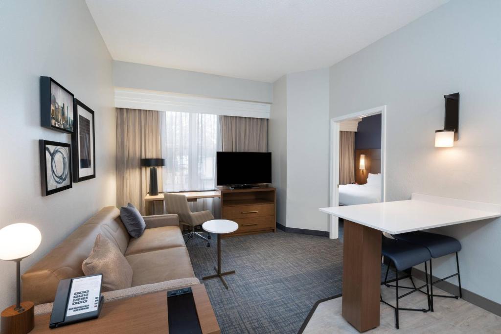 Residence Inn by Marriott Charleston Airport photo 4