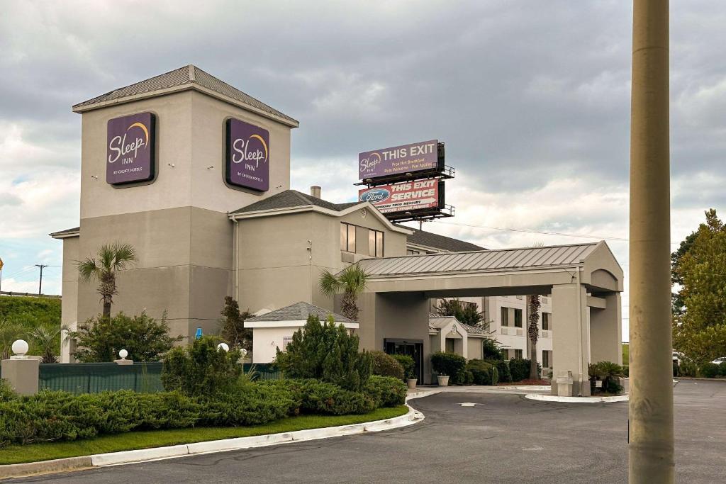 Sleep Inn Walterboro I-95 image