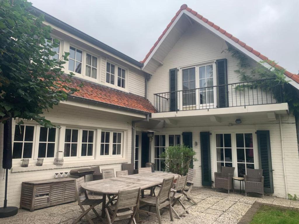 Holiday Home in Vlaanderen with Garden
