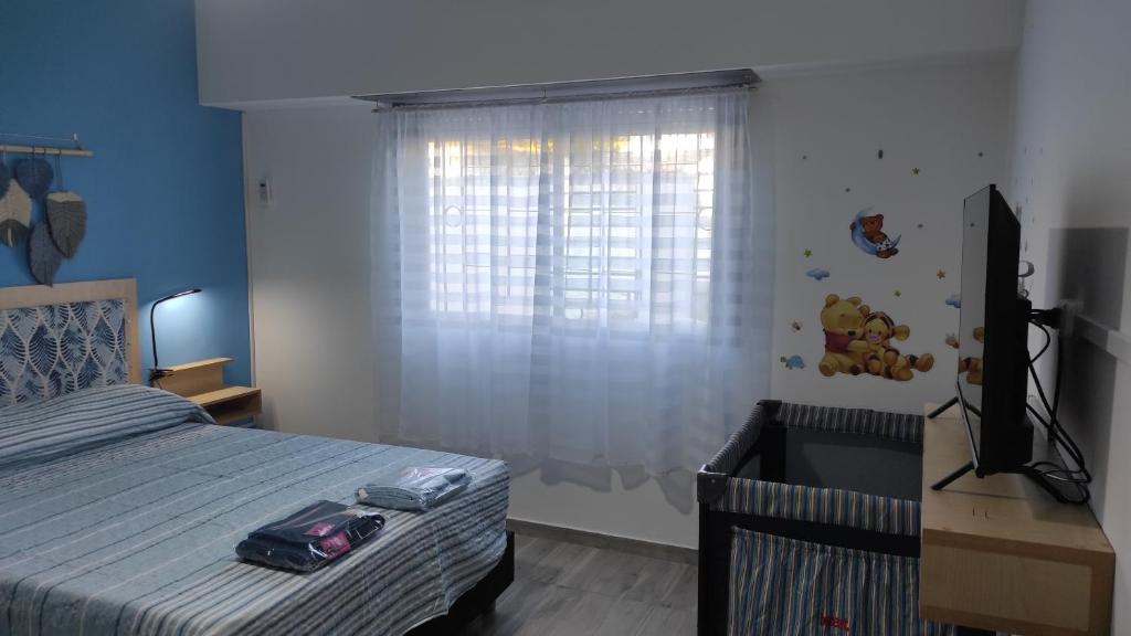 casa a 20 minutos del aeropuerto de Ezeiza sobre avenida opcional tranfer