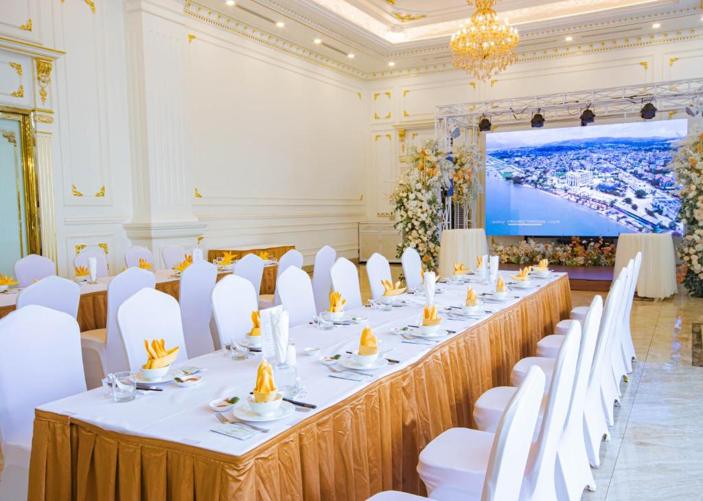 GRAND VIEW PALACE HA LONG HOTEL