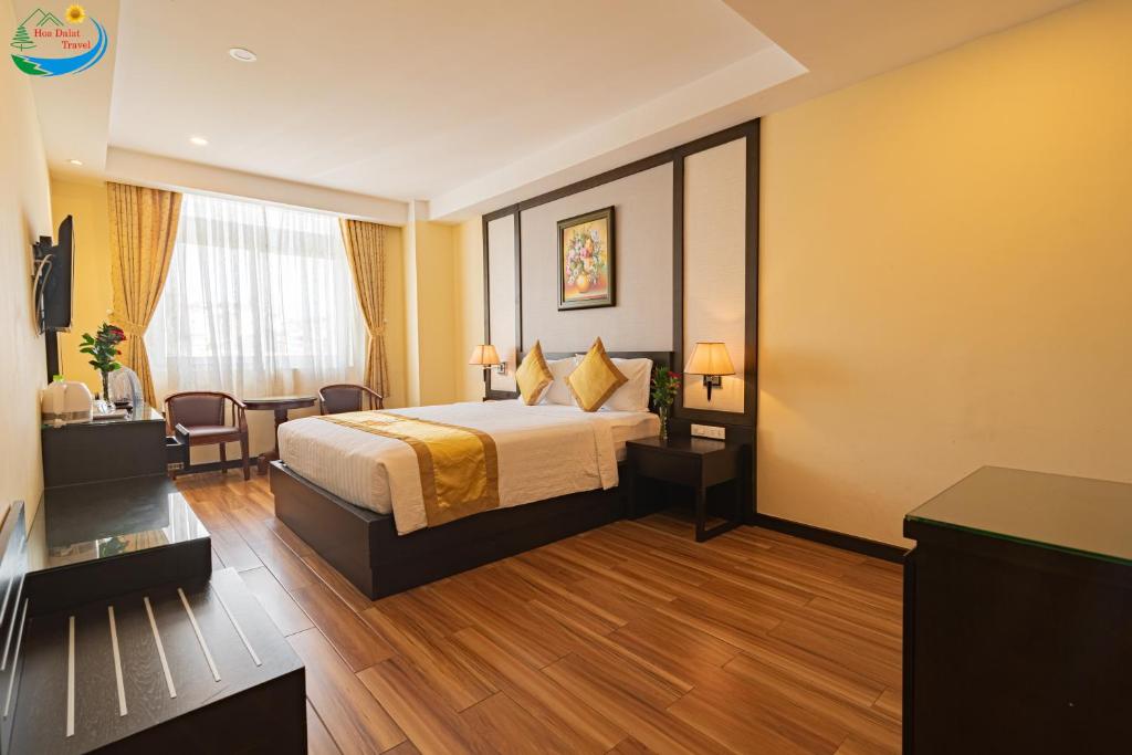 Hoang Minh Chau Ba Trieu Hotel