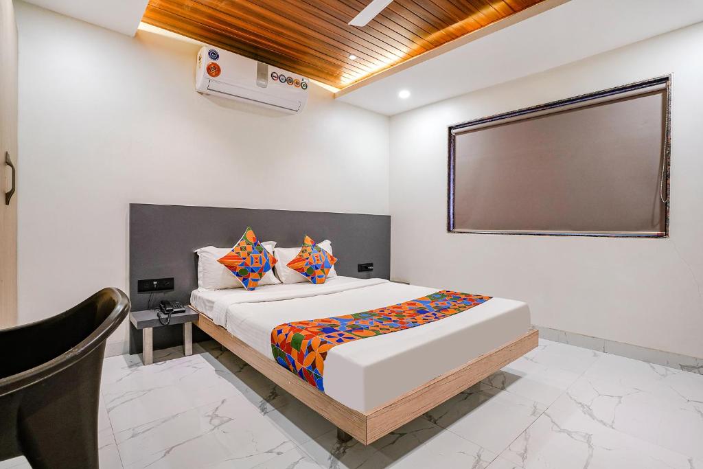 FabHotel Ansh photo 1