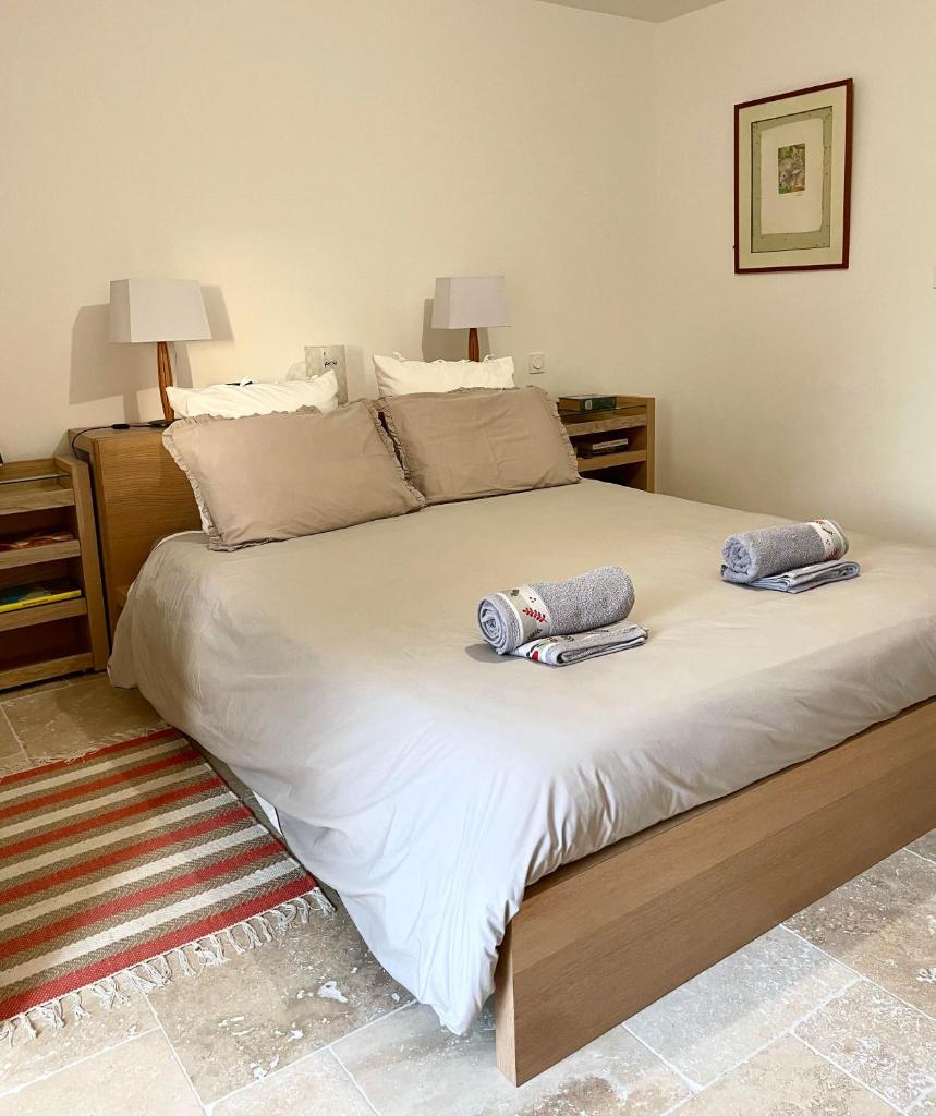 La Grange Symphorine, chambre d'hôtes de charme située entre la vallée de la Dordogne et la vallée de la Vézère photo 2