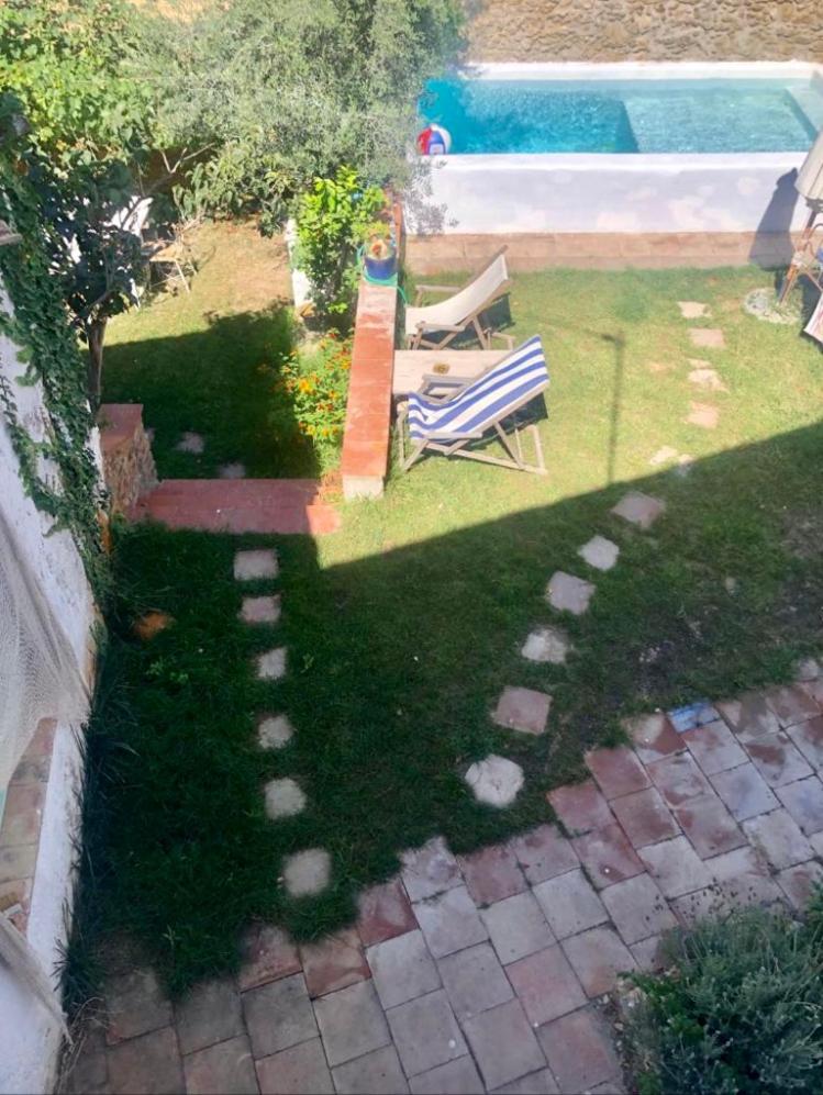 Casa de pueblo con jardin y piscina photo 1