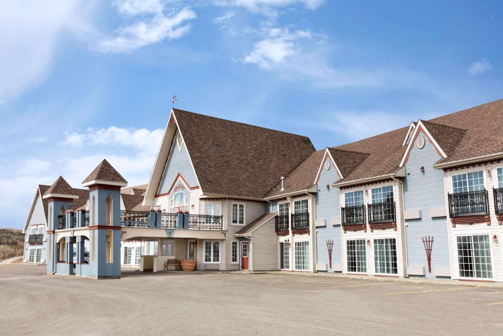Days Inn by Wyndham Edmundston photo 1