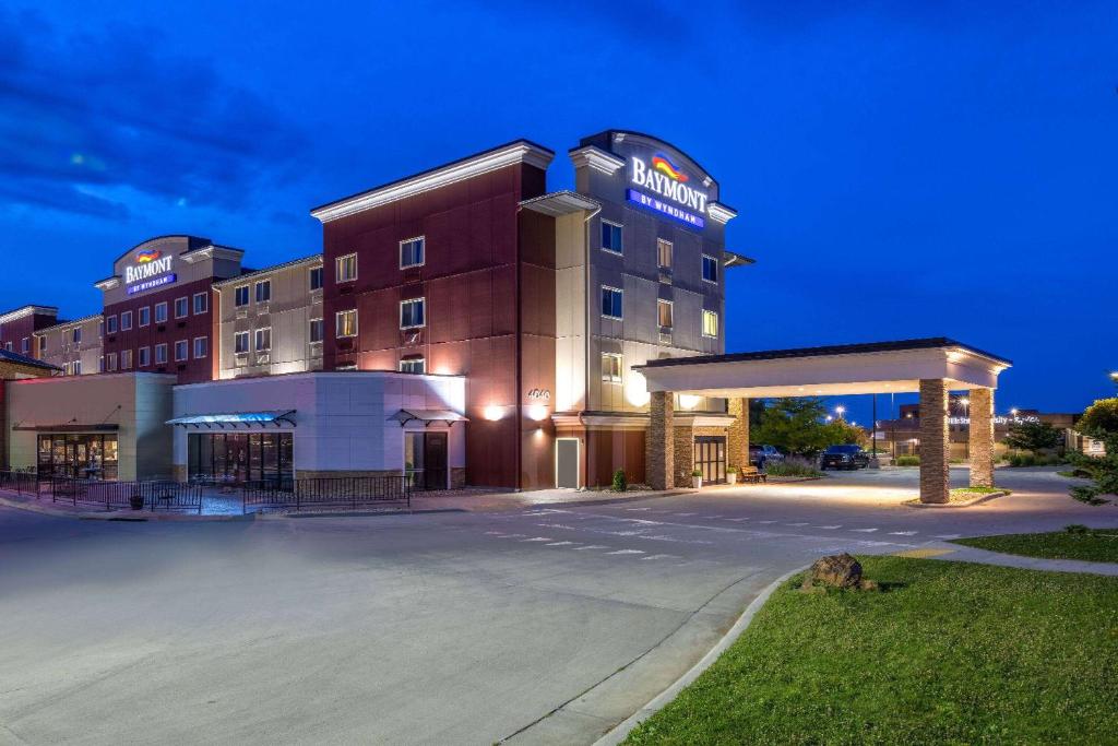 Baymont by Wyndham Rapid City image
