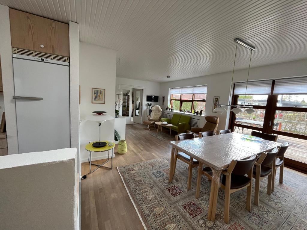 Hus og have i Herning, 100 kvm ialt photo 1