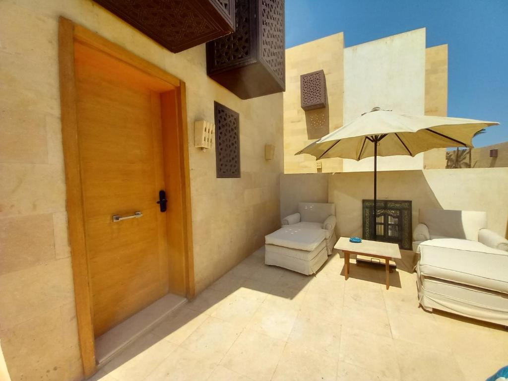 Nayah Stays, Ground terraces Studio photo 4