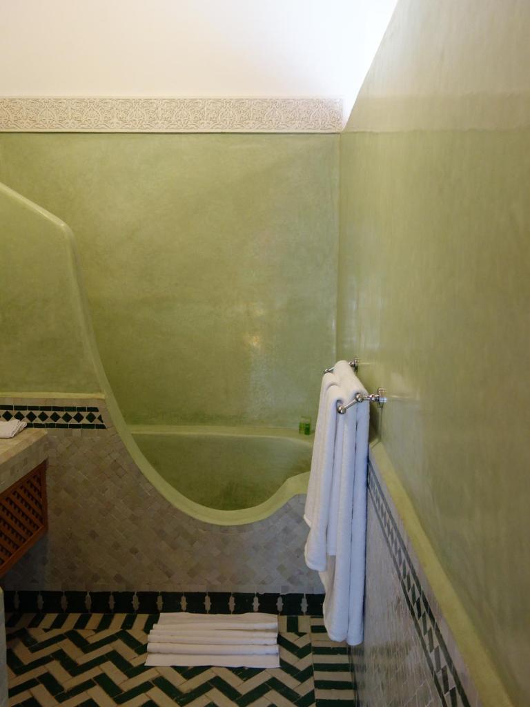 Сьюит (Люкс с кроватью размера «queen-size» и видом на бассейн), Riad Sabah