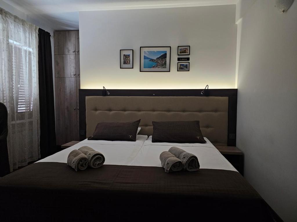 Volare Suites Room Type - Deluxe Double or Twin Room