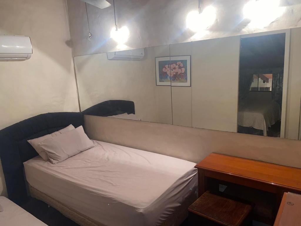 Country San Bernardino photo 3