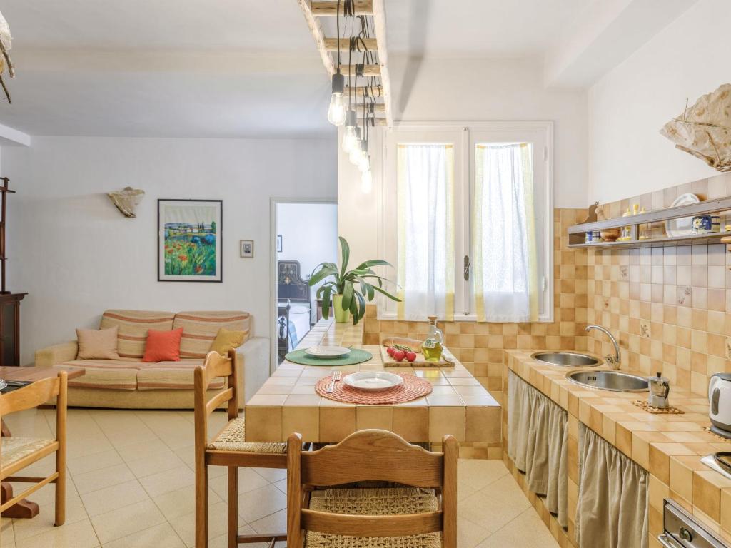 Apartment Gaia Giallo by Interhome photo 2