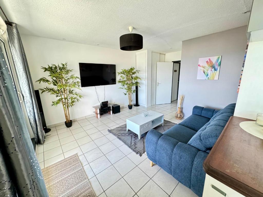 Ti Palmier ,1 chambre climatisée, wifi fibre, vue mer, sans vis-à-vis, parking devant l entrée