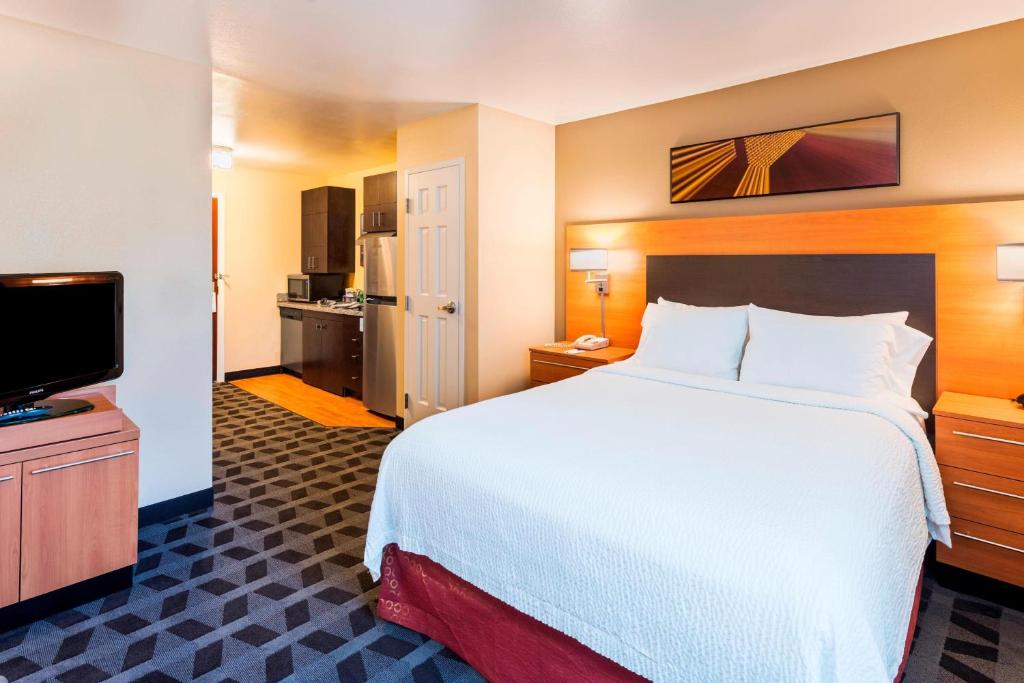 TownePlace Suites by Marriott Atlanta Kennesaw photo 4