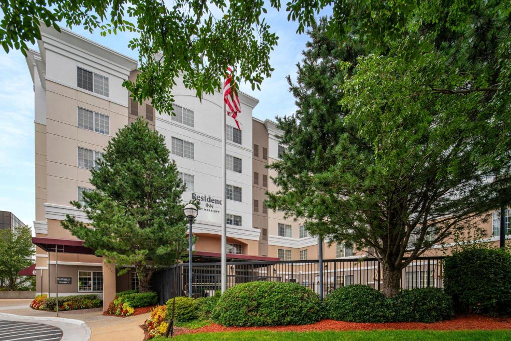 Residence Inn by Marriott Tysons image