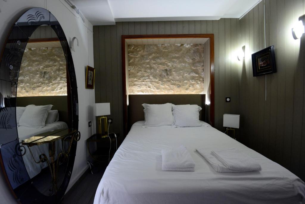 Hotel de la muraille de sens photo 4