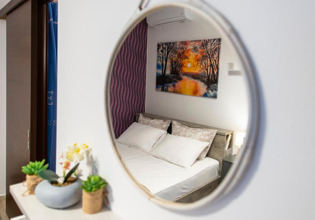 Central & Riverfront Room photo 1