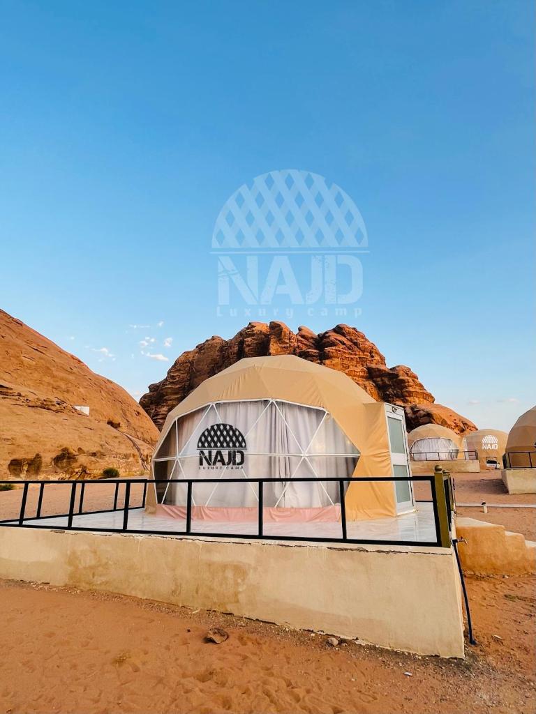 NAJD Rum Luxury Camp photo 2