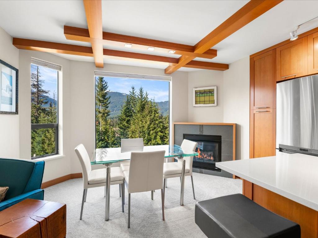 Ski In/Out, Steam Shower, Pool, Hot Tub, Sauna photo 2