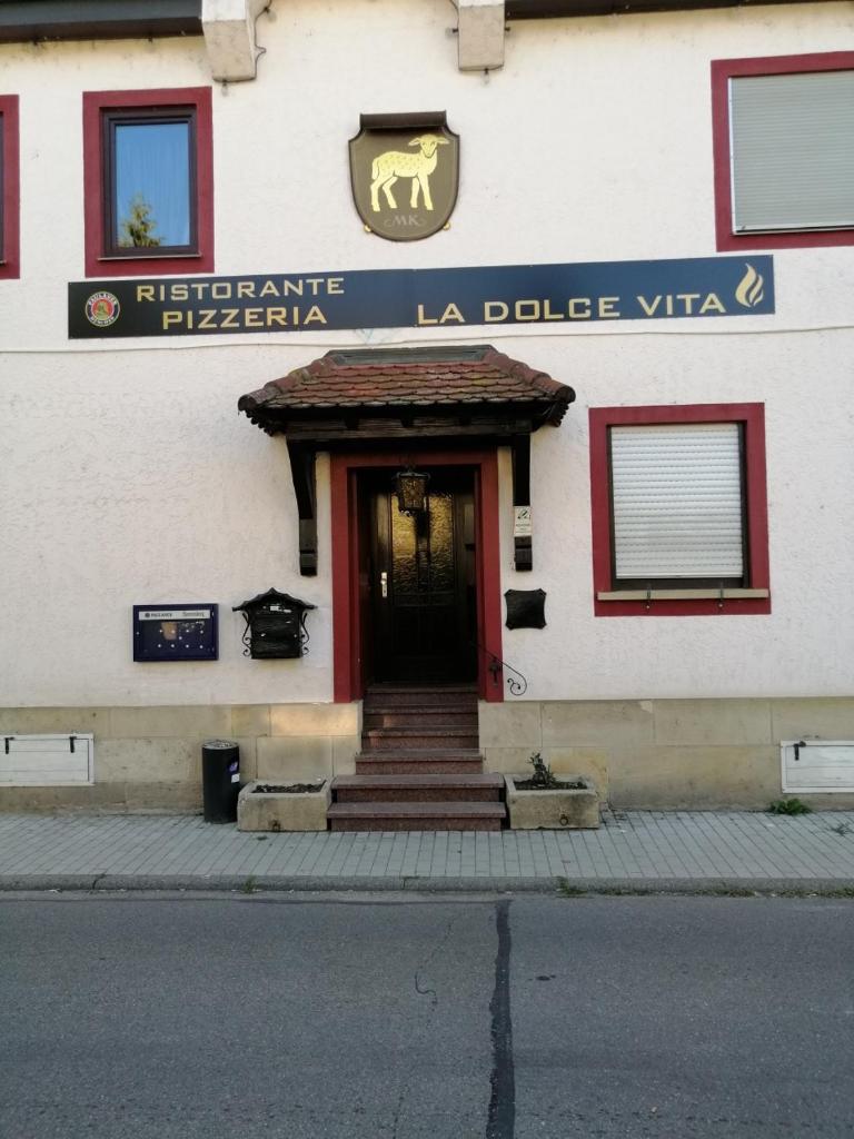 Zimmervermietung Gasthof Lamm, Zugang selbstständig über Schlüsseltresor photo 1