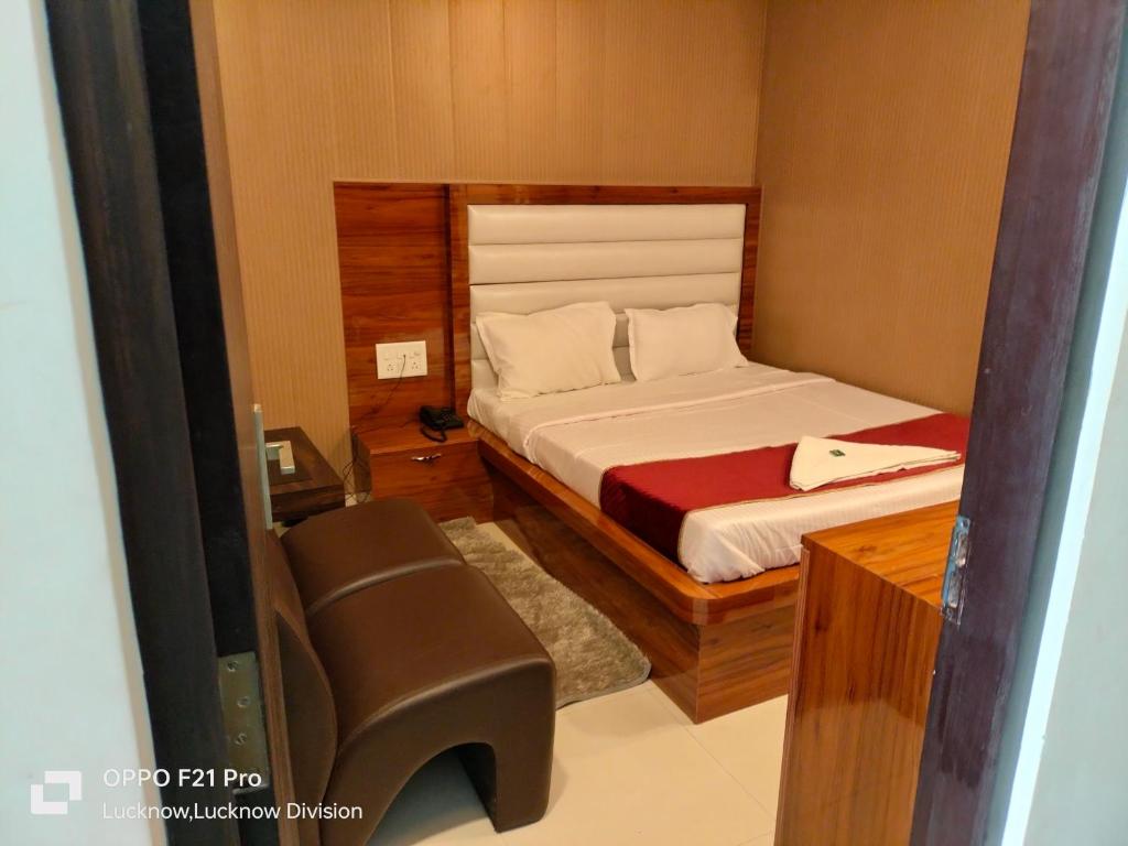 HOTEL KBS photo 2