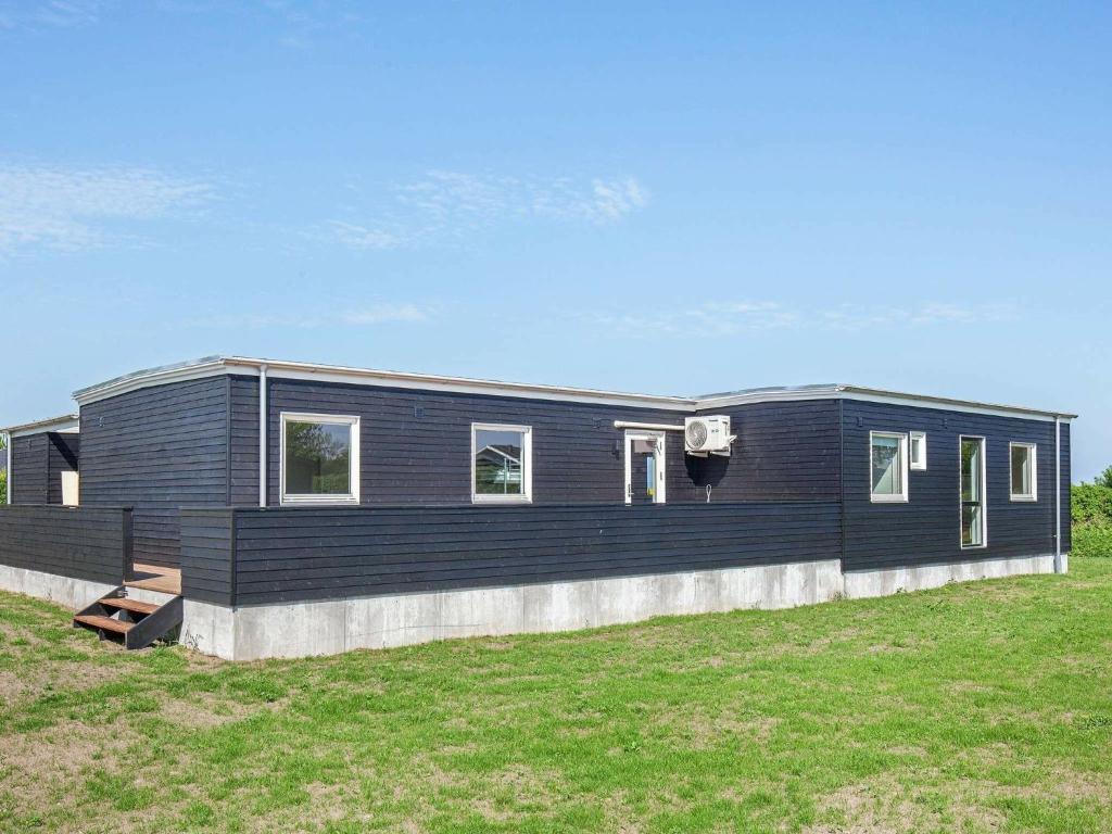14 person holiday home in Vinderup