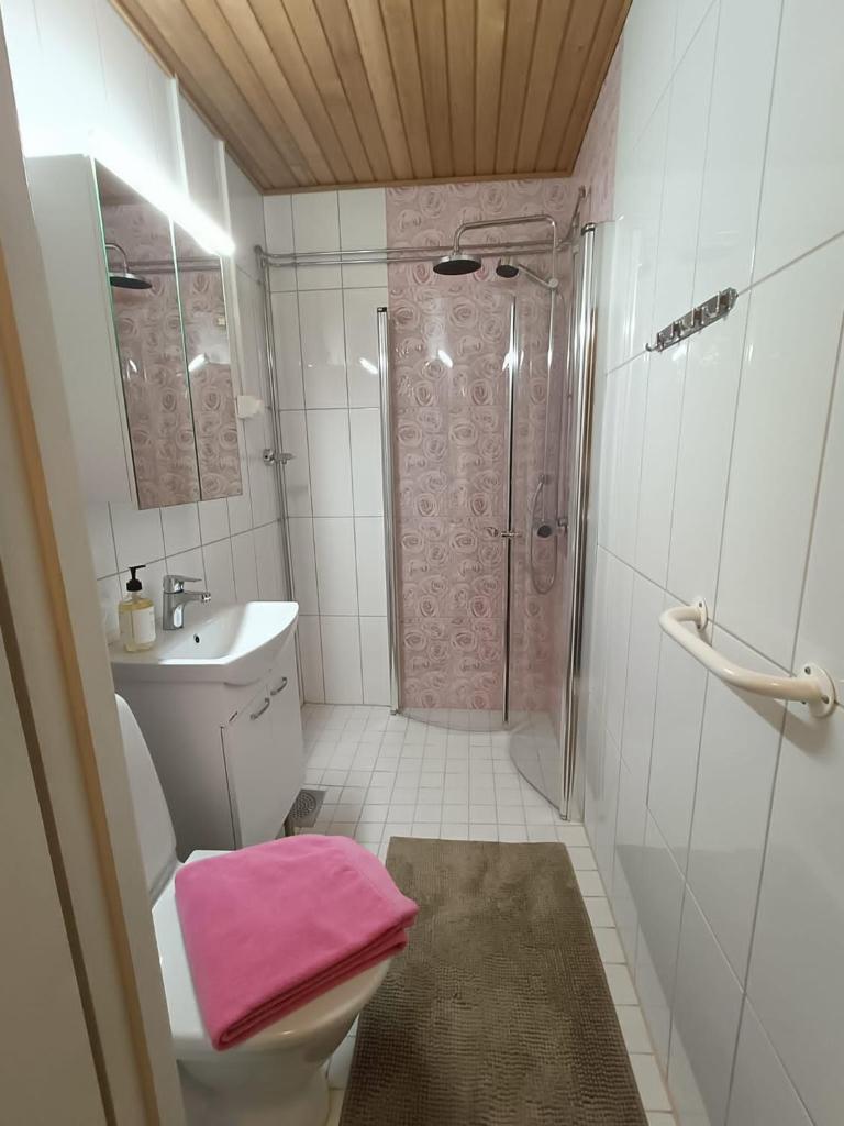 Rauhallinen kaksio Urpolassa photo 3