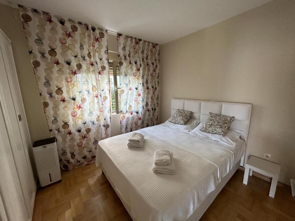 Seafront Soleil apartment photo 1