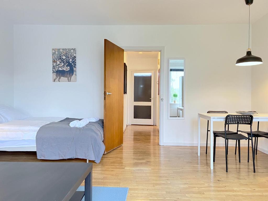 One Bedroom Apartment In Rdovre, Trnvej 29b,
