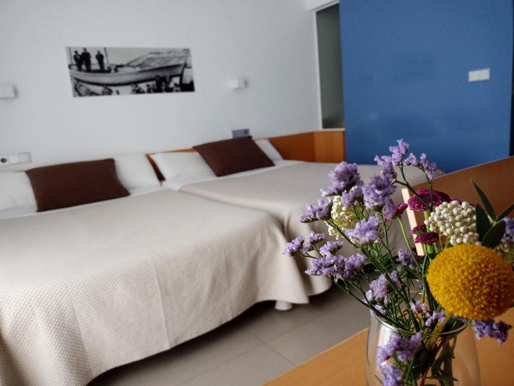 Alboran hotel photo 3