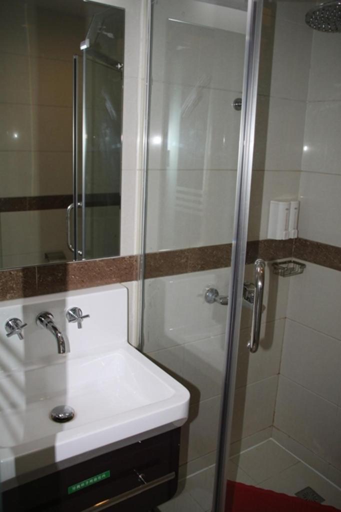 Семейный (Семейный номер), Greentree Inn Shanghai Zhongshan Hutai Business Hotel
