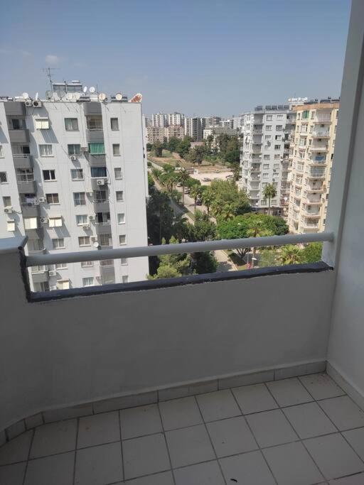 150 m2 flat with high speed WiFi 100 mbps, perfect home office in the city center! photo 1