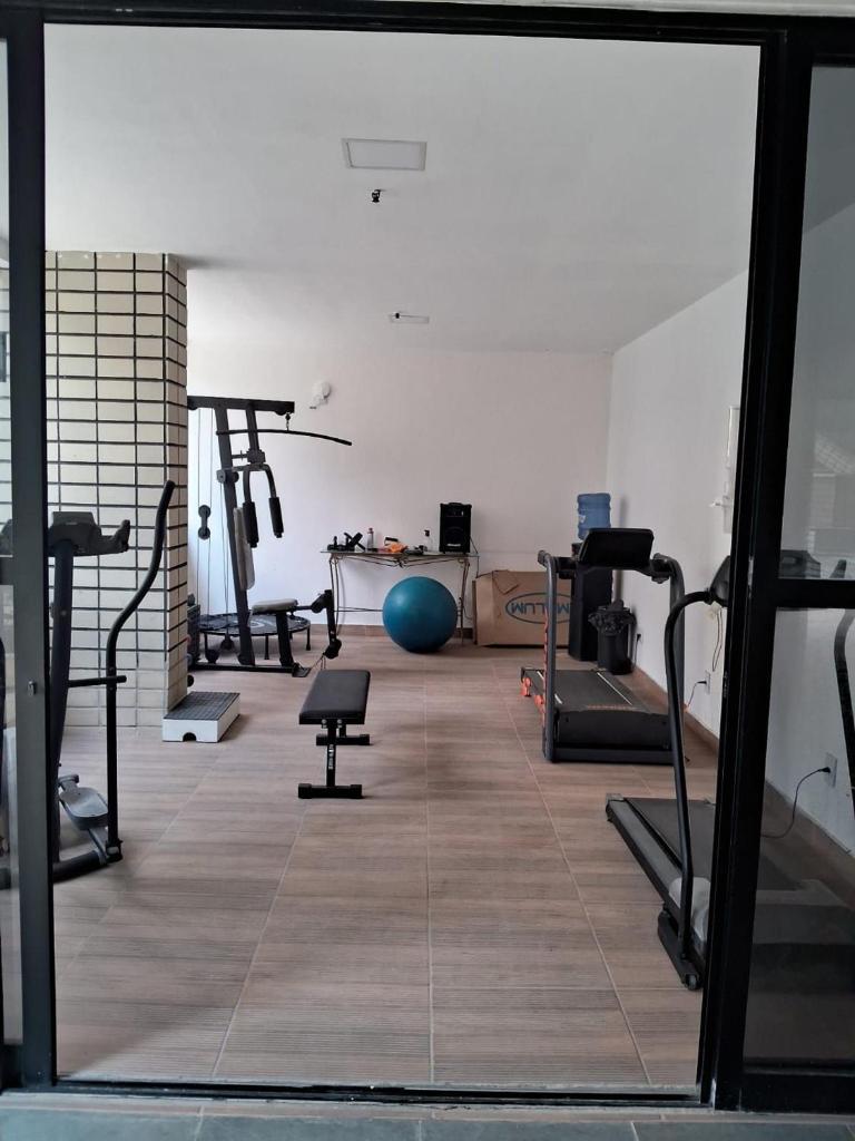 Apê família 3 quartos e 3 WC a 200m da feirinha photo 3