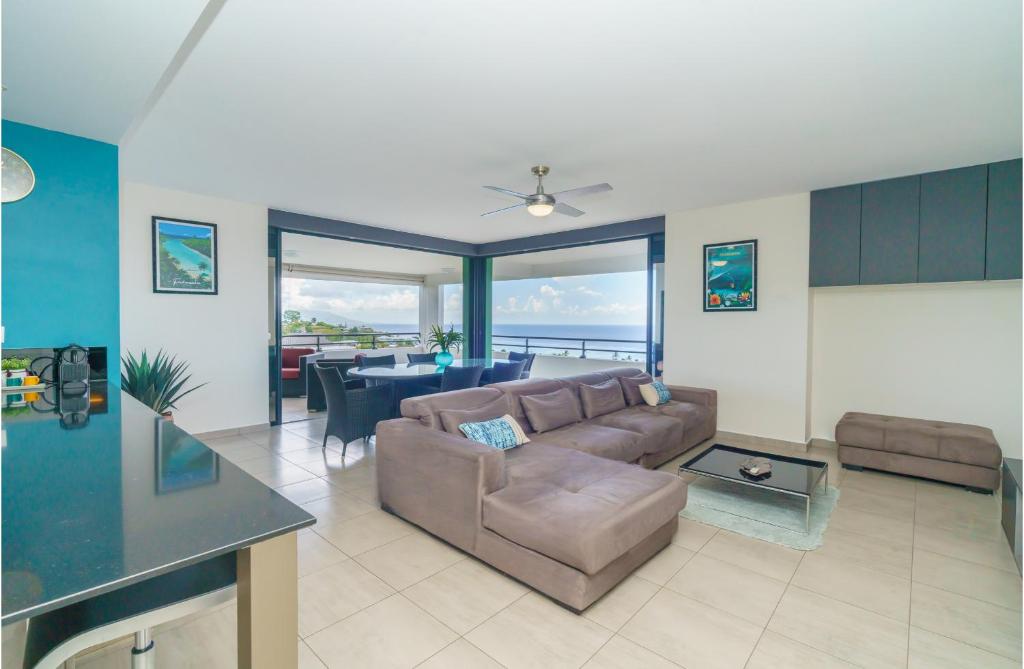 Kaili Ocean view luxury 2BR AC throughout Fiber Wifi & Pool photo 3