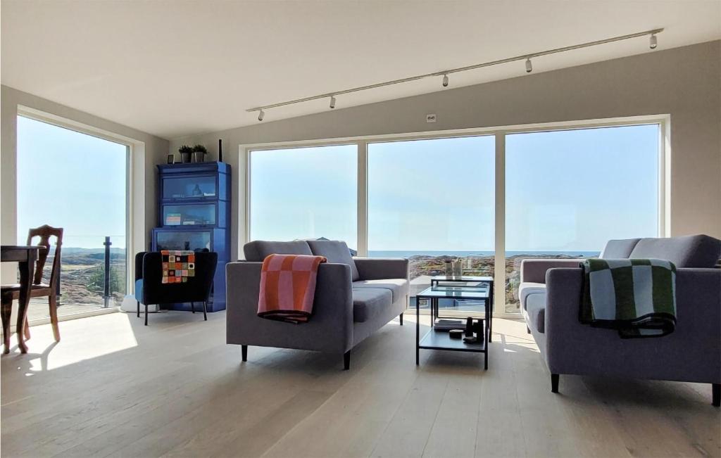 Beautiful Home In Bremnes With Wifi photo 1