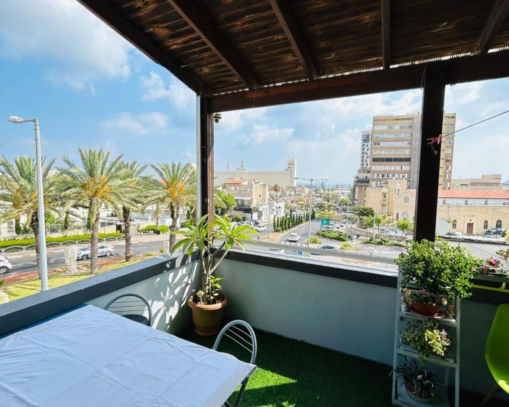 EMAN SWEET HOME - cozy privet unique apartment in haifa downtown