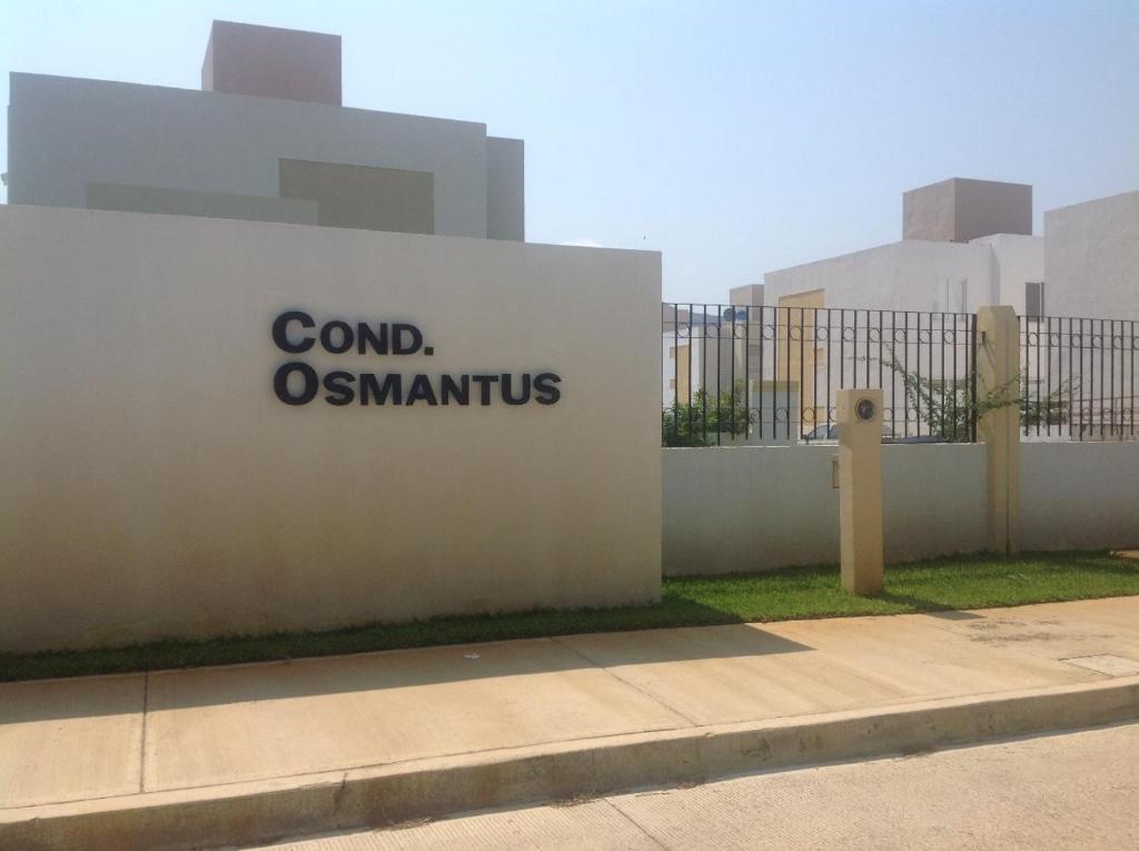 Osmantus Acapulco photo 1