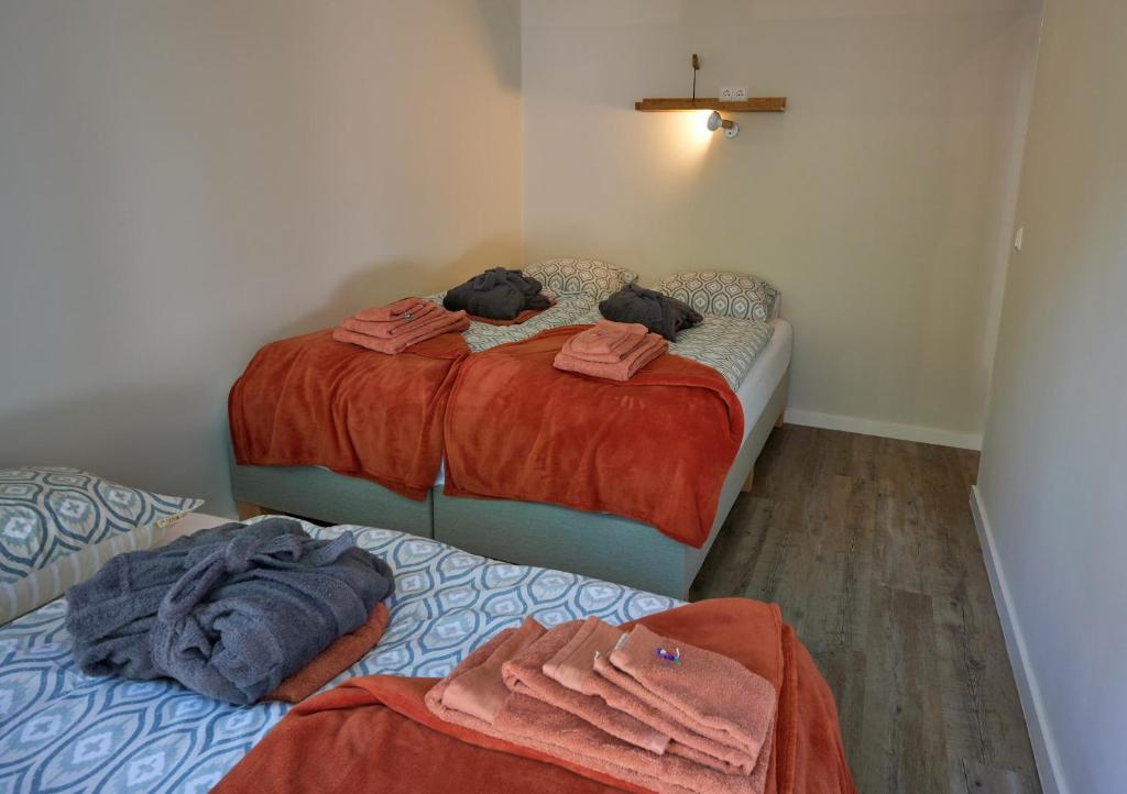 ZEN-Bungalow no 5 met sauna en hottub photo 3