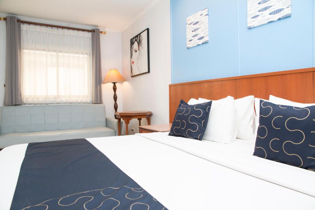 S Lodge Pattaya formally Sabai Lodge Room Type - Deluxe Cottage