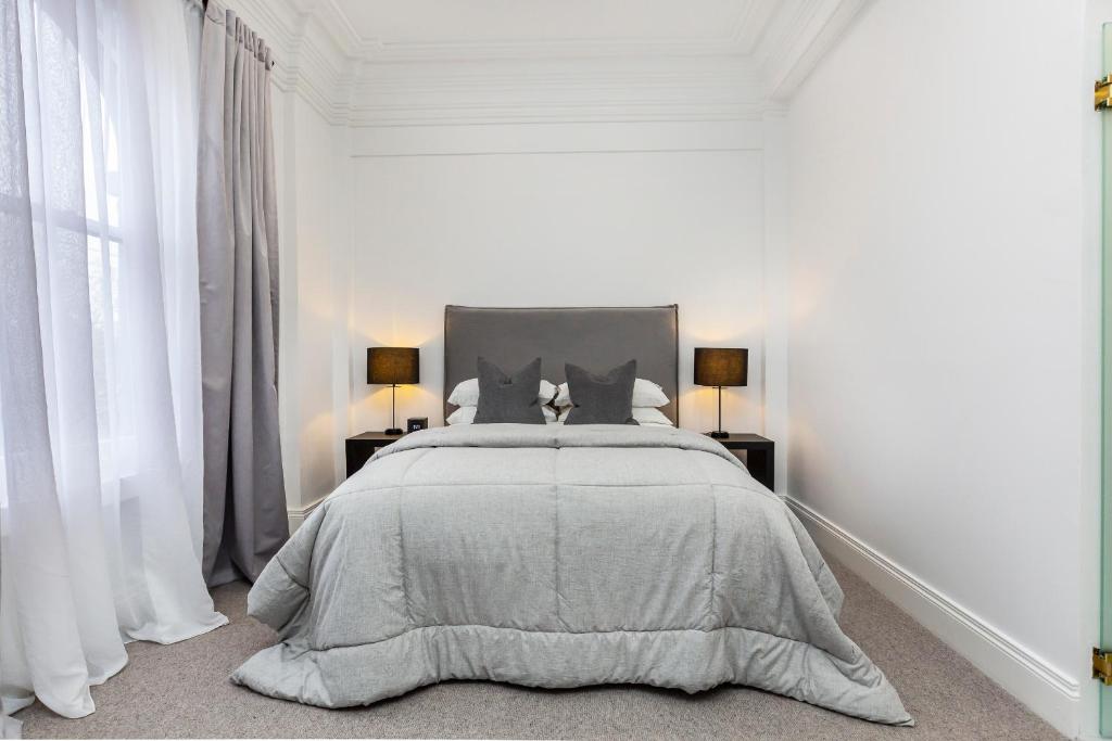 Victoria Hall Apartments photo 1