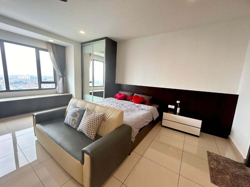 Damen Suite (A) Sunway Subang by DW photo 1