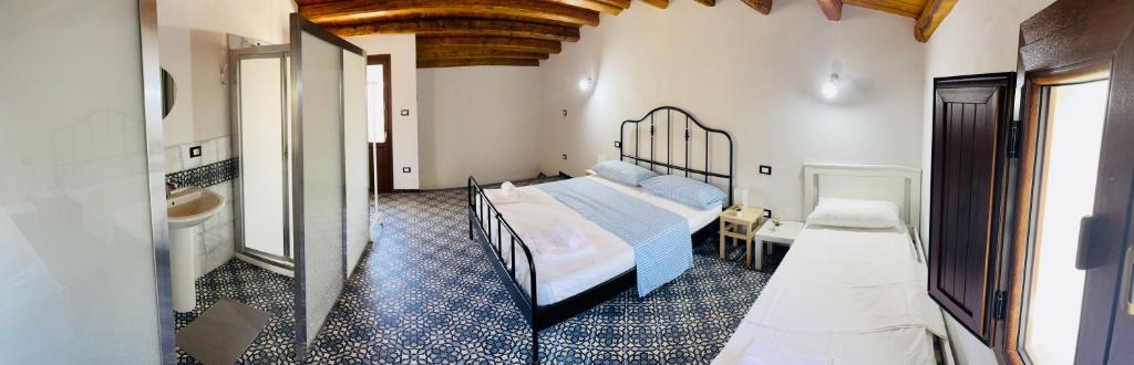 Corleone Bed photo 3