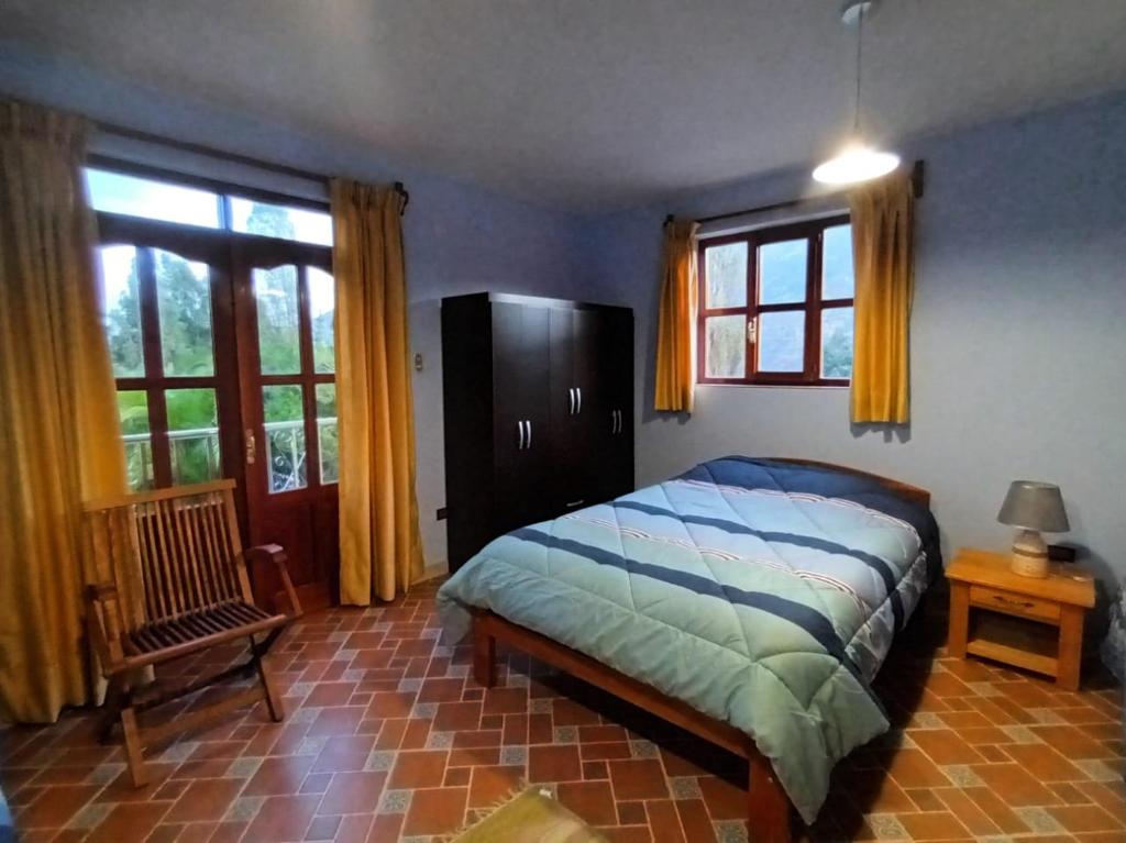Las Palmeras photo 4