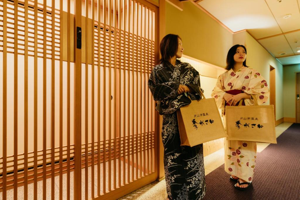 Tokigasane photo 3