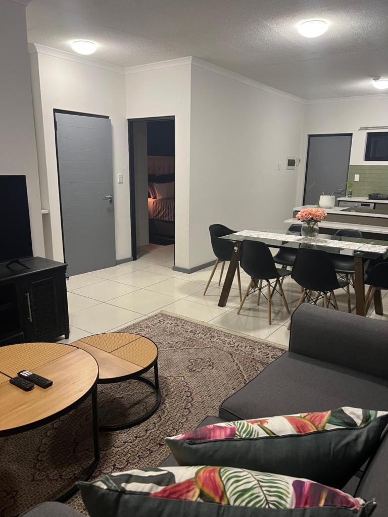 Yula Apartments photo 3