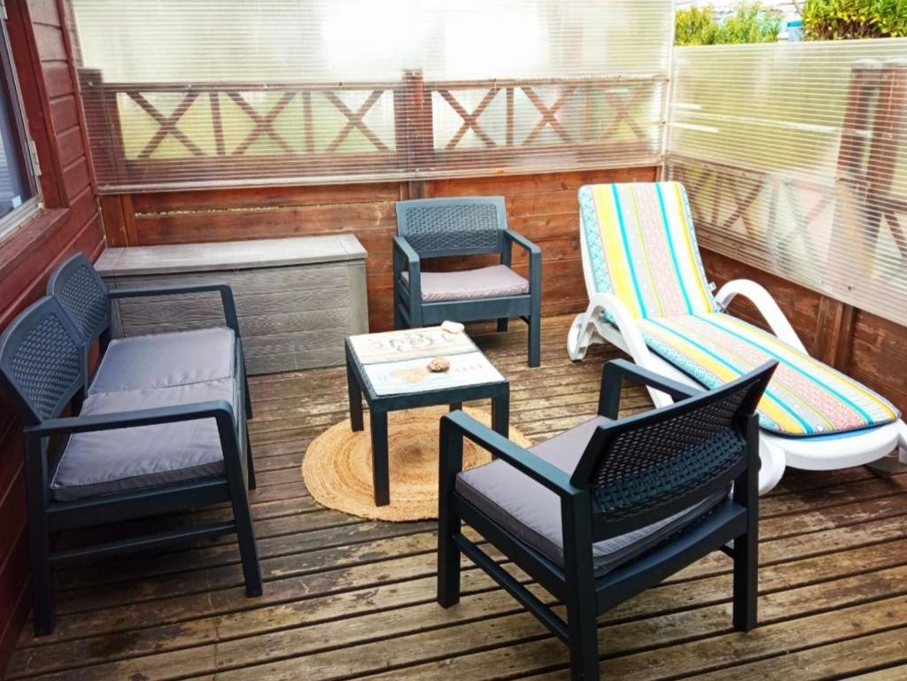Chalet à 50m de la plage photo 3