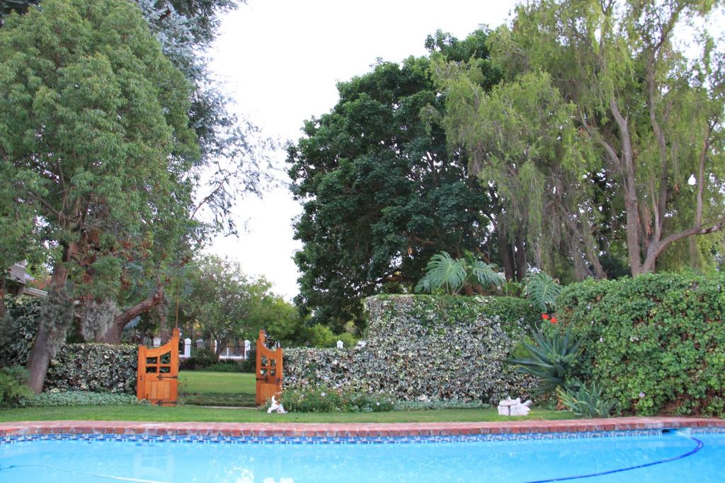 La Pension Guest House photo 1