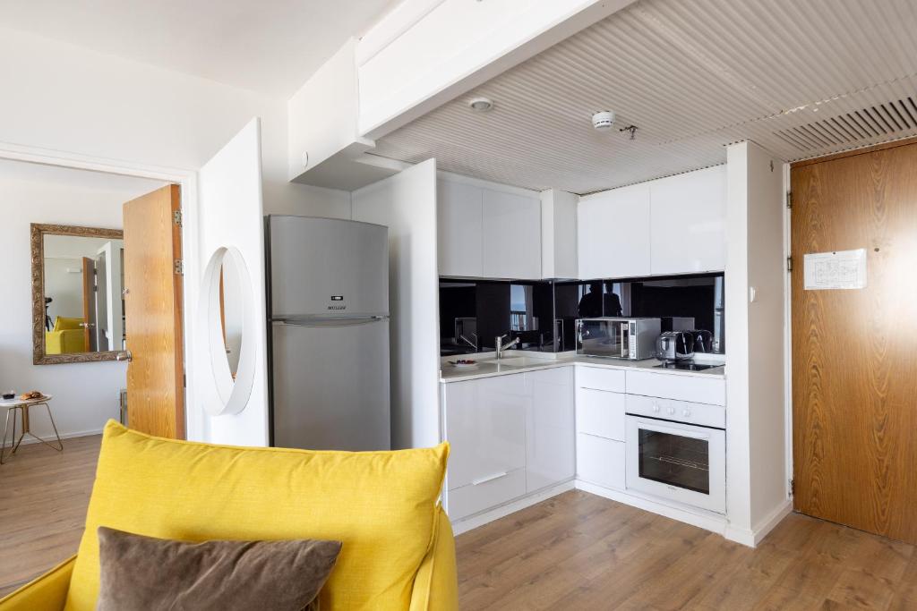 Grand Sea View Retreat by Sea N' Rent photo 3