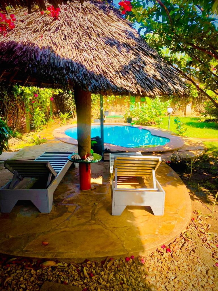 Villa Nova POOL own compound 8min walk to the beach Diani Beach photo 1